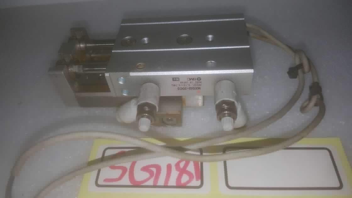 SMC MXQ12-20CS press 0.15~0.7Mpa D-A93 - Image 2