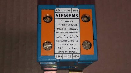Siemens 4NC5121-2CC20 150/5A Current Transformer 4NC51212CC20