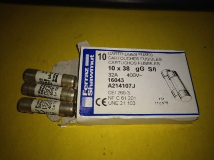 Ferraz Shawmut A214107J/16043 Fuse 32A 400V A214107J16043 box of 10