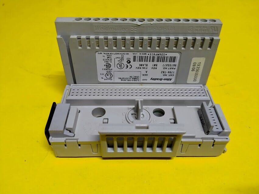 Allen-Bradley 1797-TB2 P/N 96155877 Ser. A Rev. B01 Terminal Base New