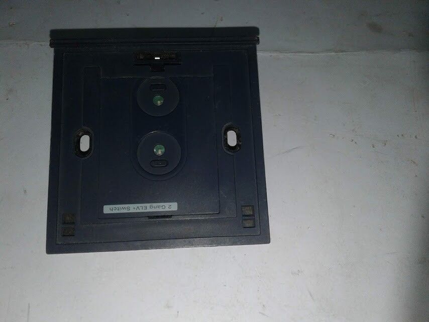 Schneider U202SPM-RJ-B00 5-12V DC 2 Gang ELV+Switch U202SPMRJB00 - Image 3