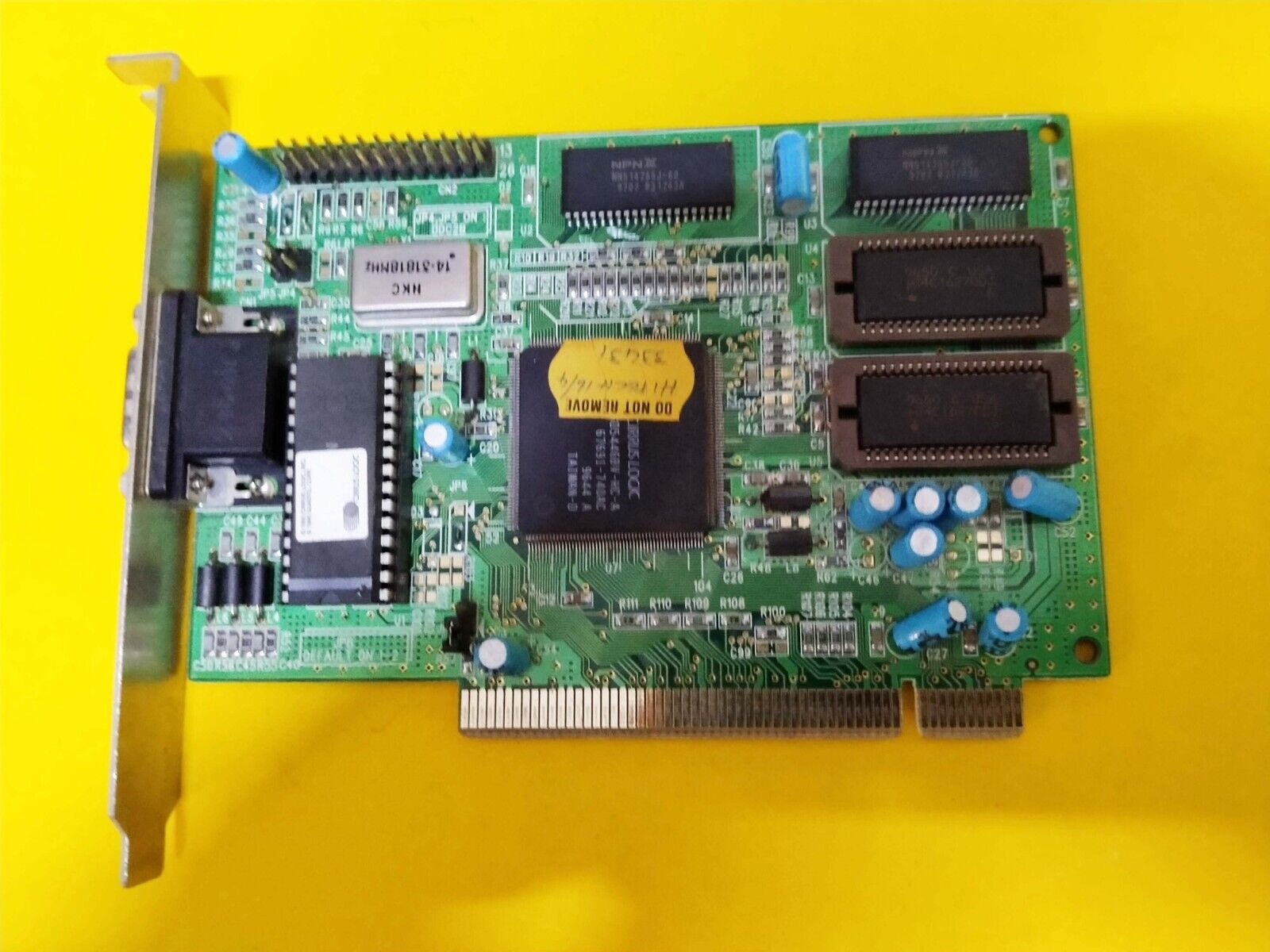Cirrus Logic Cl-gd5446bv-hc-a, 67691-740AC, Video Graphics PCI Video Card - Image 3