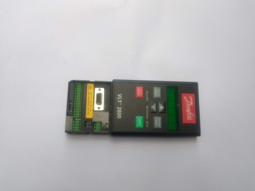 Danfoss 195N2131 195N2008 DT8 Control Board With Front Panel For VLT2800 - Image 2