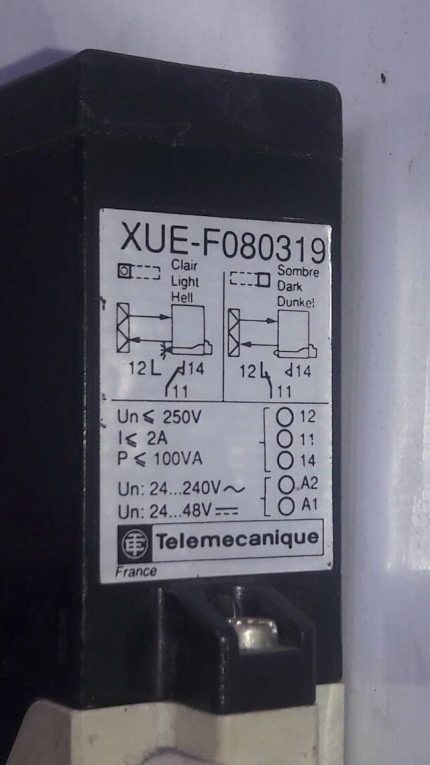 TELEMECANIQUE XUE-F080319  Photoelectric Sensor