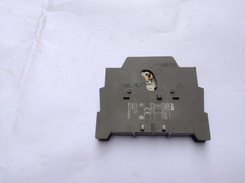 ASEA Brown Boveri VE5-2 Mechanical/Electrical Interlock VE52 - Image 4