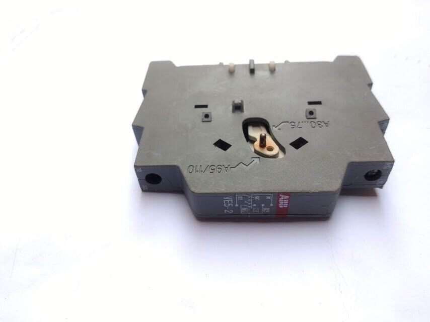 ASEA Brown Boveri VE5-2 Mechanical/Electrical Interlock VE52