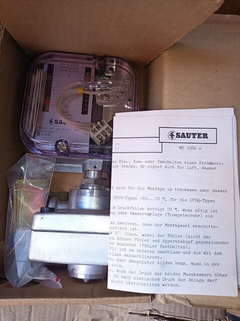 SAUTER DFDQ 7B18 F001 Temperature Switch DFDQ7B23F001 New - Image 2