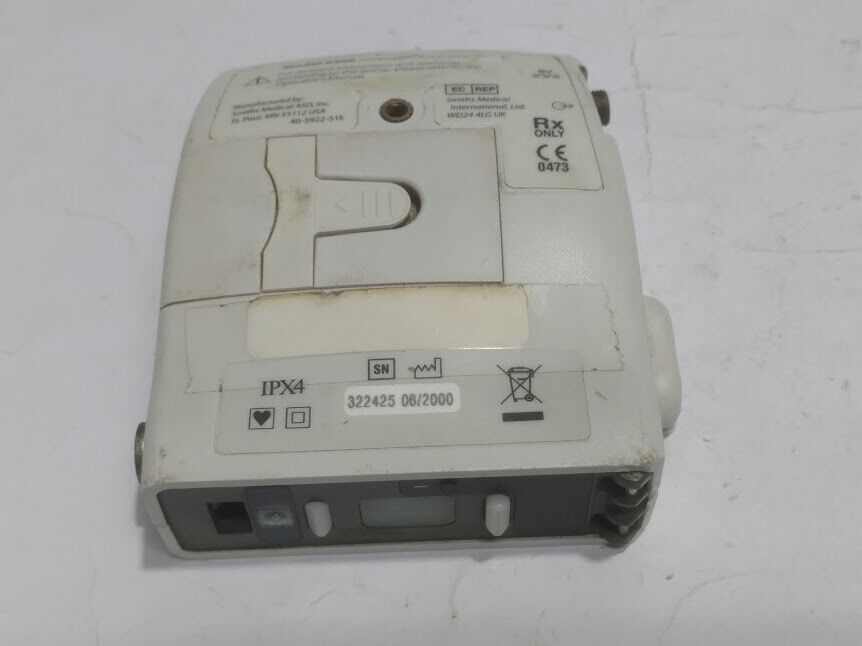 Smiths Medical Cadd-legacy 1 Ambulatory Infusion Pump Model 6400 - Image 4