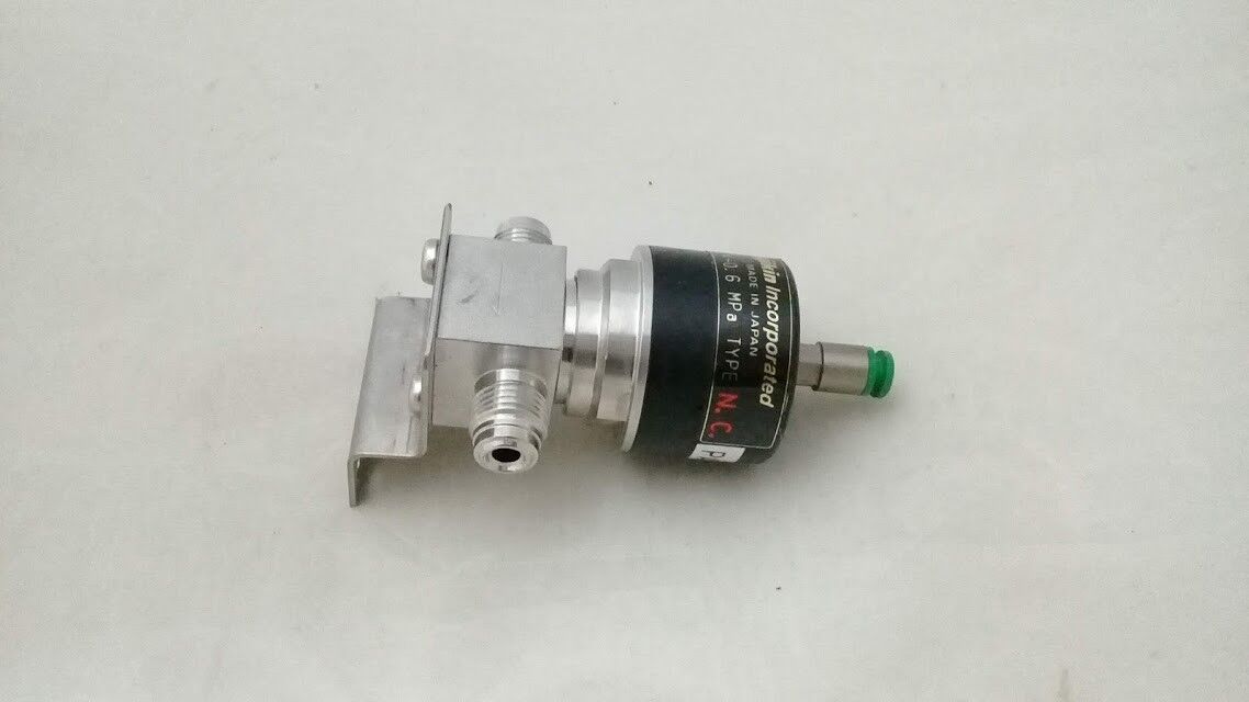 Fujikin Type N.C O.P 0.4~0.6 Mpa Valve NC