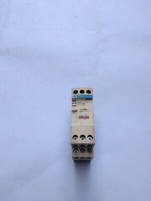 RE7TP13BU Telemecanique Adjustable On-Delay Timing Relay RE7TP13BU