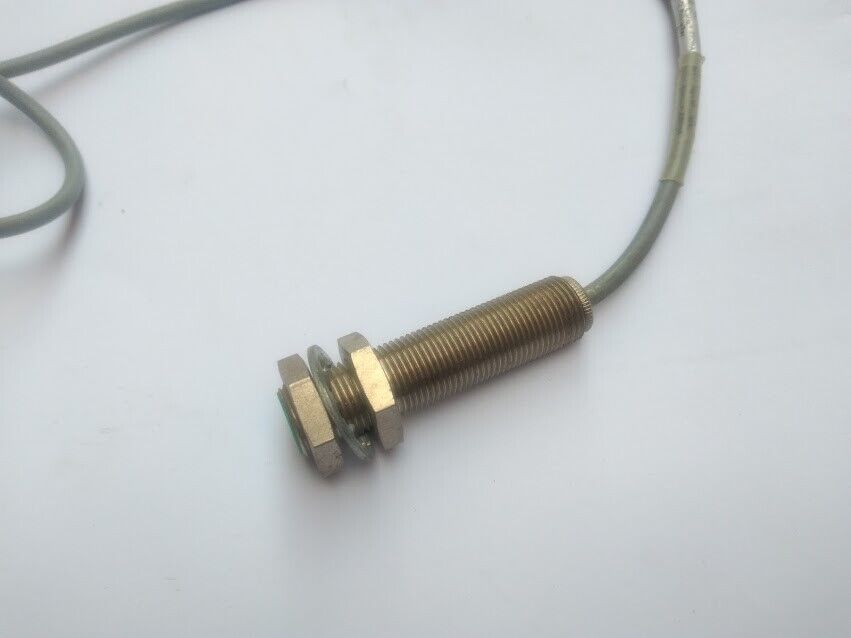 Euchner EGT 12x02ap024c719 proximity switch - Image 4