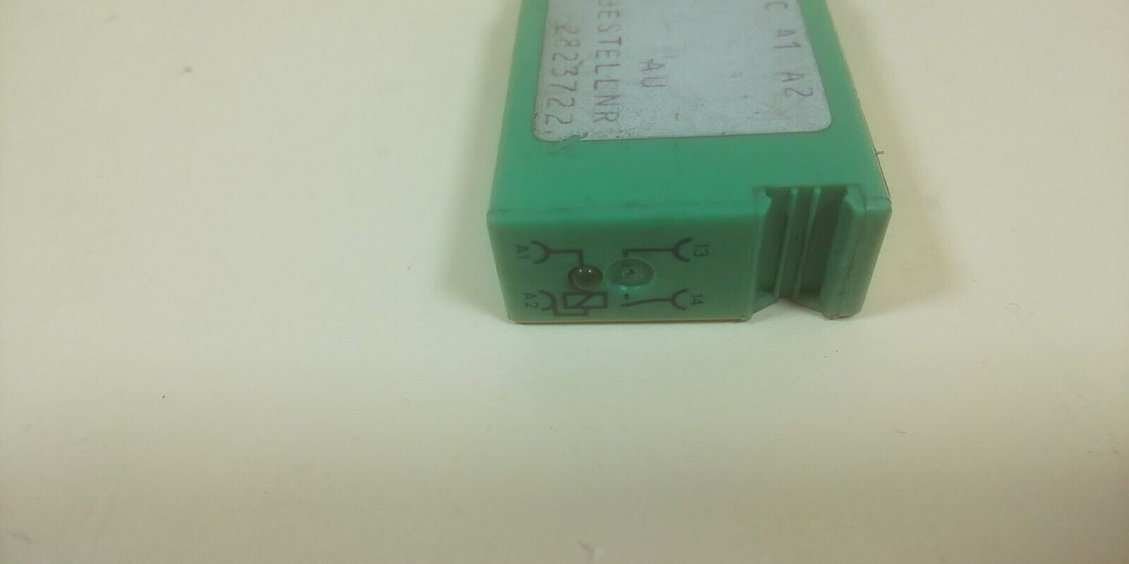 Phoenix Contact 2823722 Relay connector ST-REL2-KG 24/1AU - Image 2