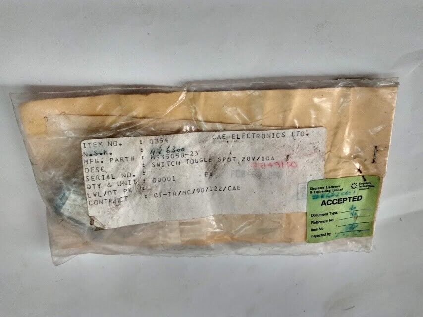 MS35058-23 Switch Toggle SPDT 28V/10A MS3505823 CAE Electronics LTD New - Image 4