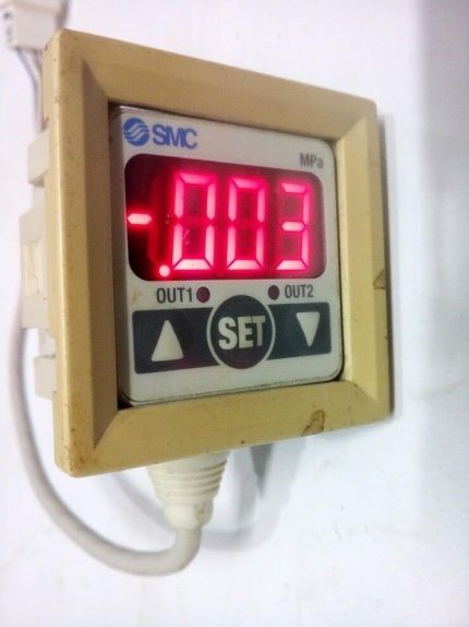 SMC ISE40-01-22L-M SMC pressure switch 0.100 -1.000 MPa  ISE400122LM