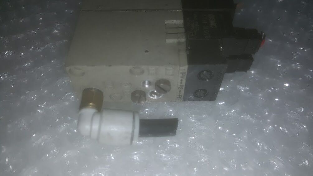 SMC ZSE3-0X-21 VACUUM SWITCH - Image 6