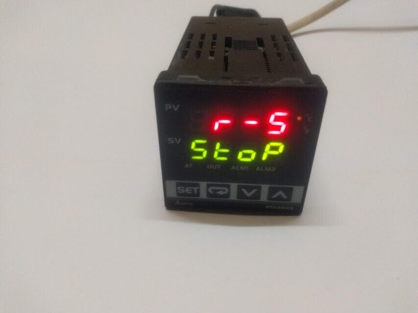 Delta DTA4848R1 V3.70 Temperature Controller DTA4848
