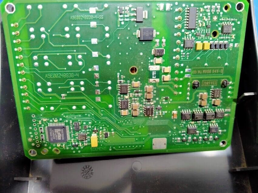 Siemens 6AV6 671-5AE00-0AX0 CONNECTIVITY BOX SC-XDB51440 - Image 3