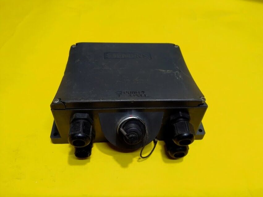 Siemens 6AV6 671-5AE00-0AX0 CONNECTIVITY BOX SC-XDB51440