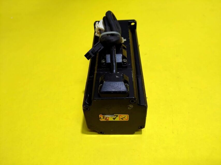 Sanyo Denki Q1AA06040DXP00M 400W AC200V 2.9A SANMotion Q AC Servo Motor - Image 5