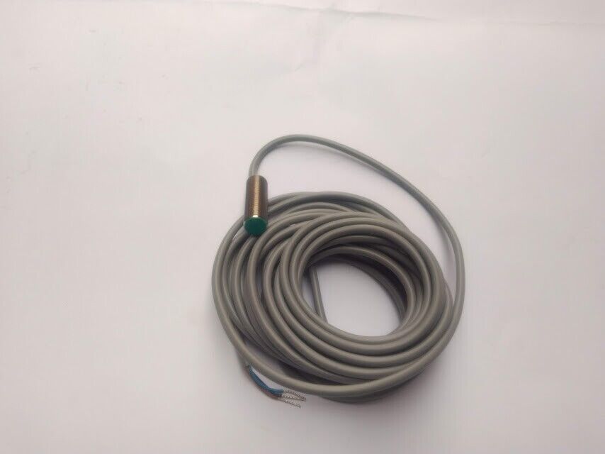 Baumer Electric IFRM 12P3702/L Inductive Proximity Switch IFRM12P3702L New - Image 8