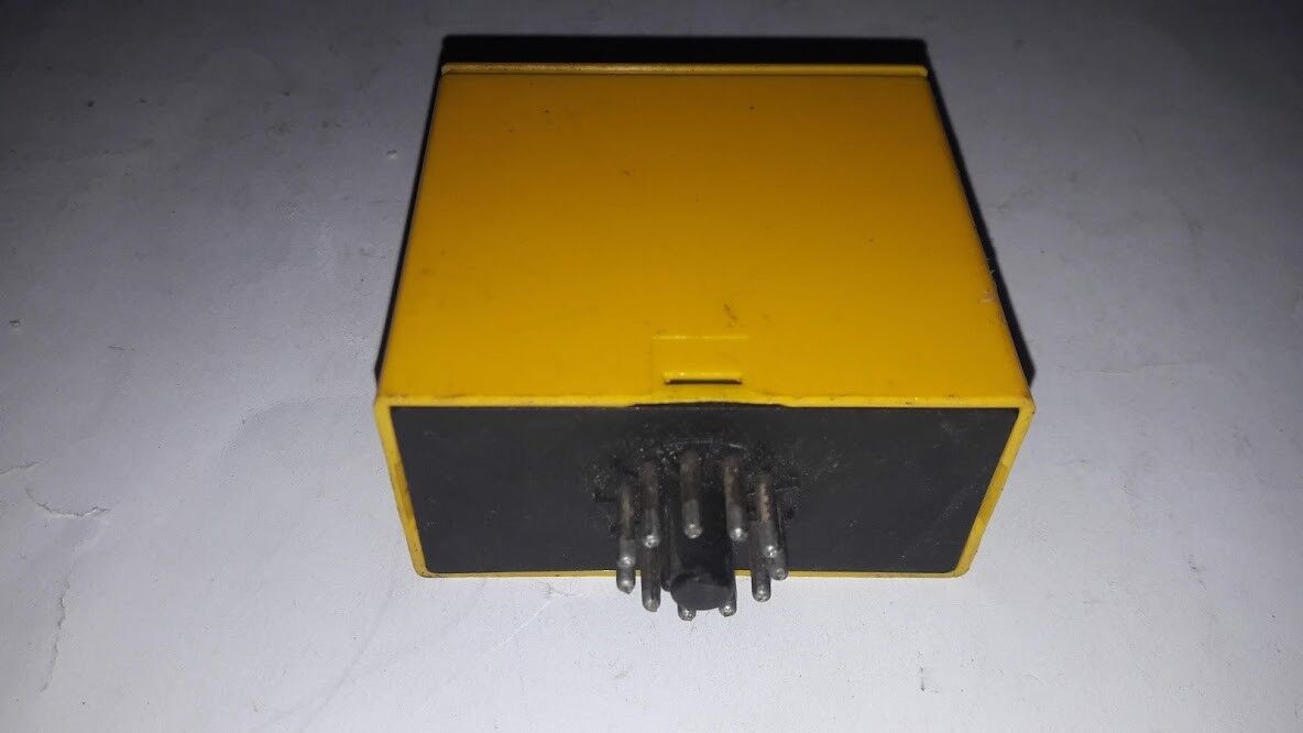 SELECTRON GRP 31/32 Multi Function Timing Relay Timer Selectron Lyss AG 220v - Image 4
