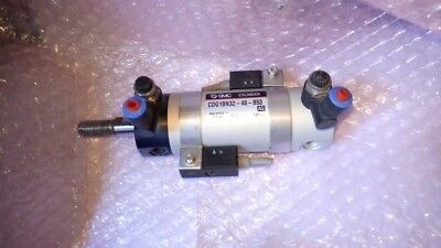 SMC CDG1BN32-40-B53 1.0MPa 145PSI Cylinder CDG1BN3240B53 Sensor D-B53(D-B57)