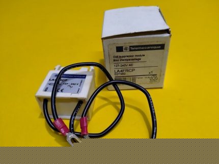 ABB 3BSE008516R1 PR: X Including base TUB10V1 3BSE013230R1 PR: G