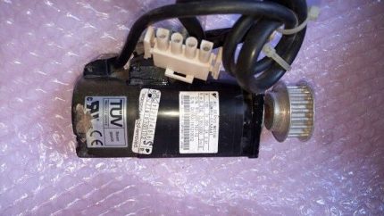 Yaskawa SGMAH-01AAA41 R11501-763-12 AC Servo Motor
