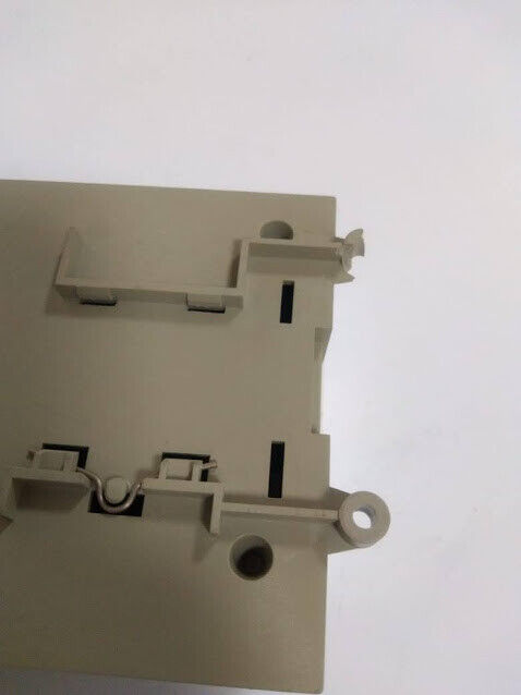 Honeywell W7752D2007 Fan Coil Unit Controller With Reheat Relay - Image 7