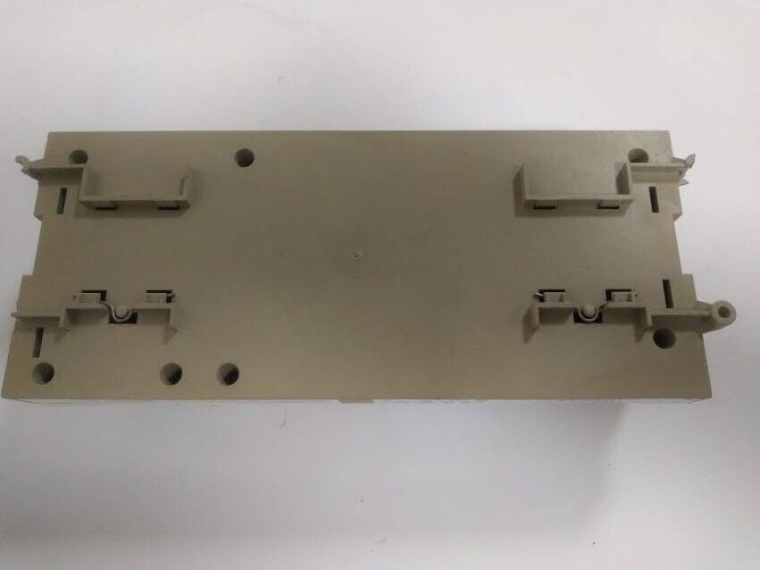 Honeywell W7752D2007 Fan Coil Unit Controller With Reheat Relay - Image 8