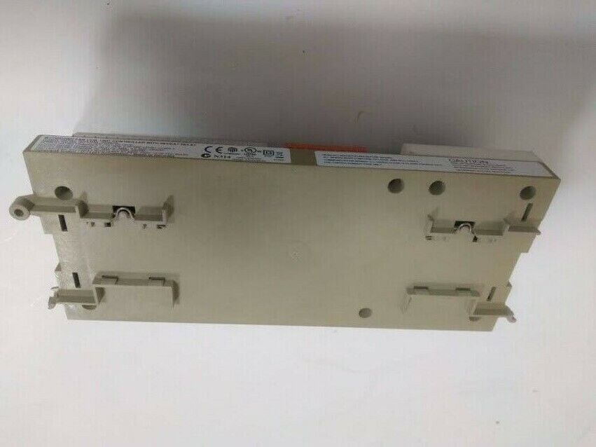 Honeywell W7752D2007 Fan Coil Unit Controller With Reheat Relay - Image 5