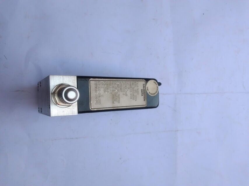 Unit Instruments UFC-1100A 15 SCCM GAS 500 Psi Max Mass Flow Controller - Image 10