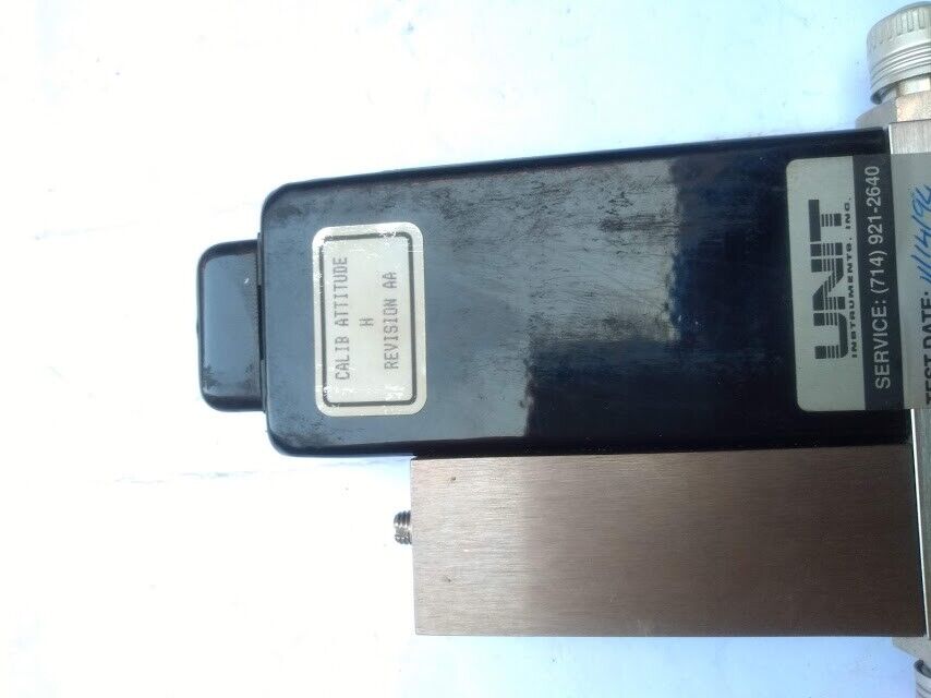 Unit Instruments UFC-1100A 15 SCCM GAS 500 Psi Max Mass Flow Controller - Image 9
