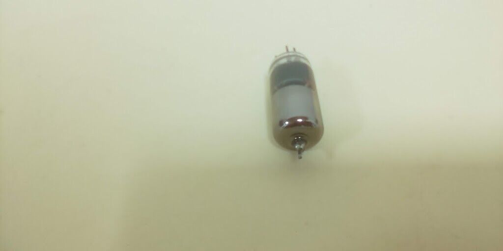 RCA Electron 5651A Radiotron Vacumm Tube - Image 5