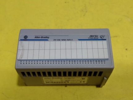Allen-Bradley 1794-IB32 P/N 95760702 Ser A Rev. A01 with Base 1794-TB3 Ser A