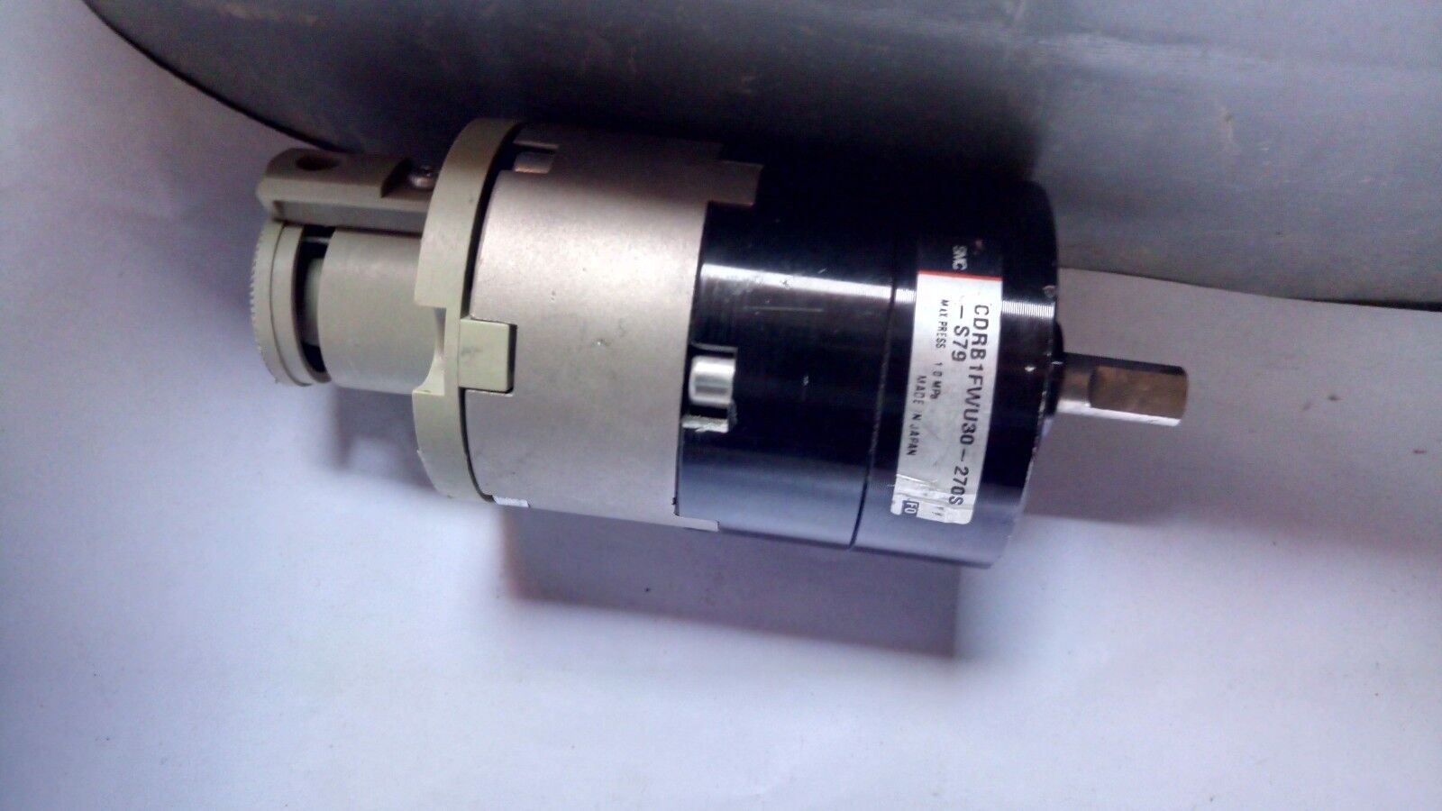 SMC Corporation CDRB1FWU30-270S -S79 Rotary Actuator Series CRB1 vane style - Image 3