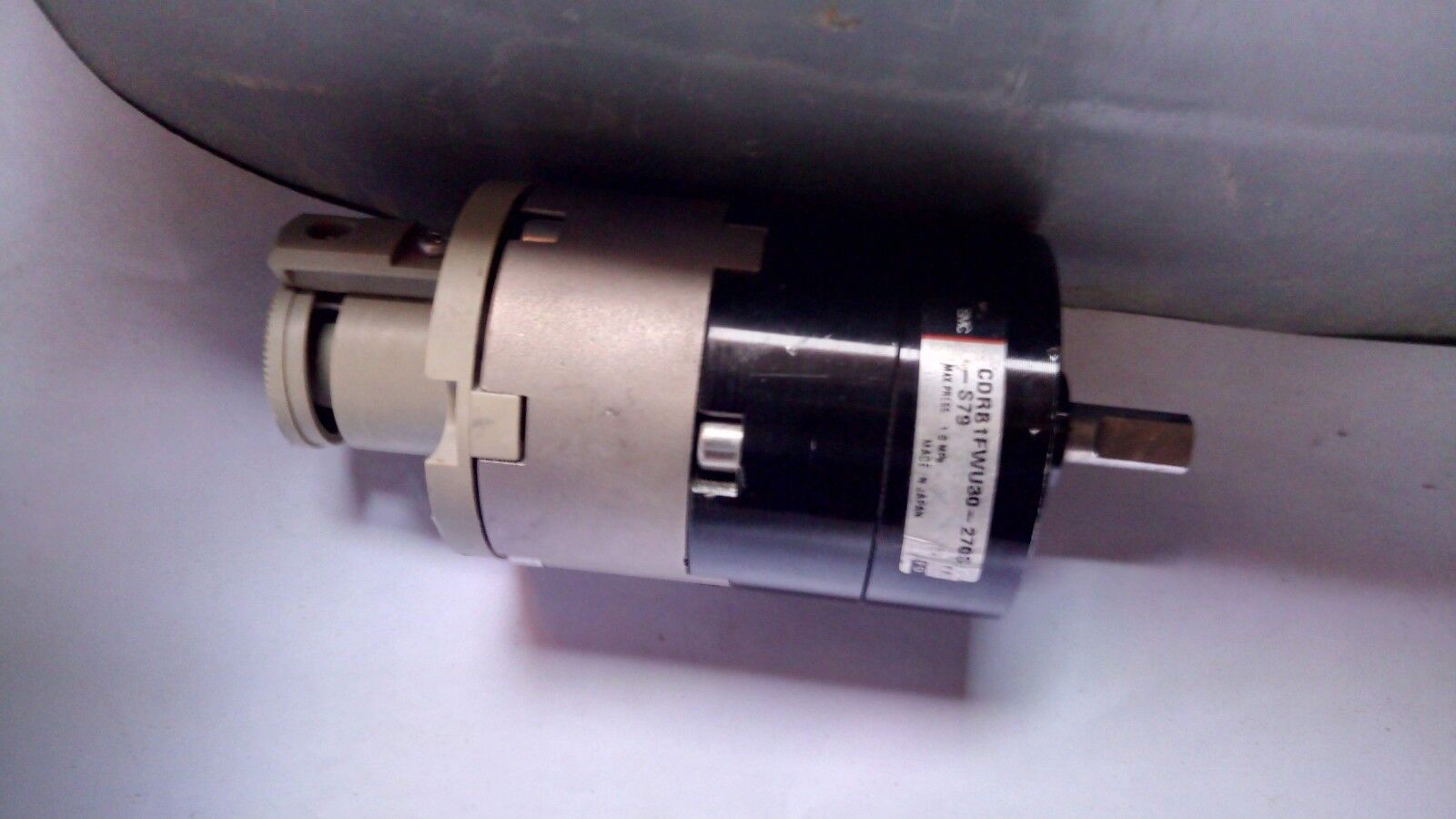 SMC Corporation CDRB1FWU30-270S -S79 Rotary Actuator Series CRB1 vane style - Image 2