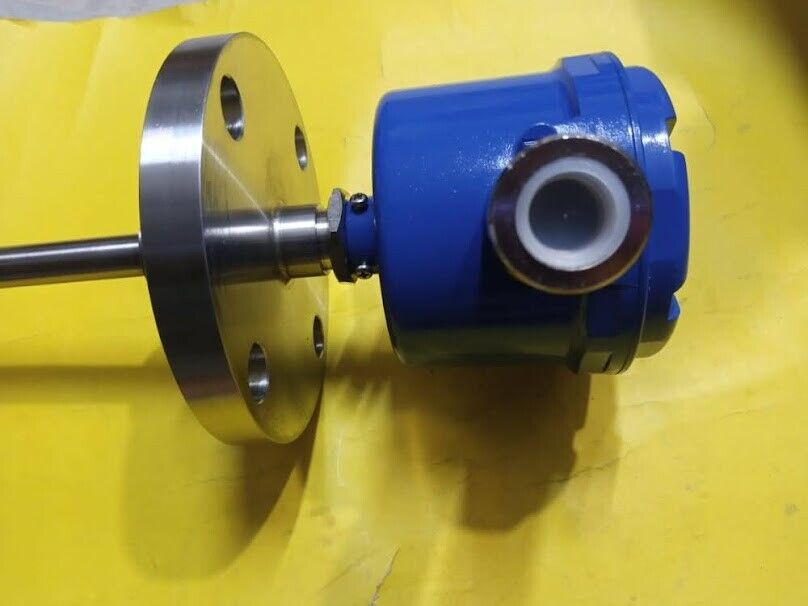Nohken VL12F Vibrating Level Sensor M.No 828002010002 New Marine store spares - Image 7