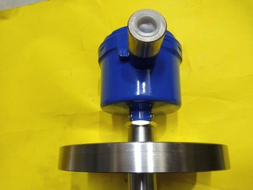 Nohken VL12F Vibrating Level Sensor M.No 828002010002 New Marine store spares - Image 3