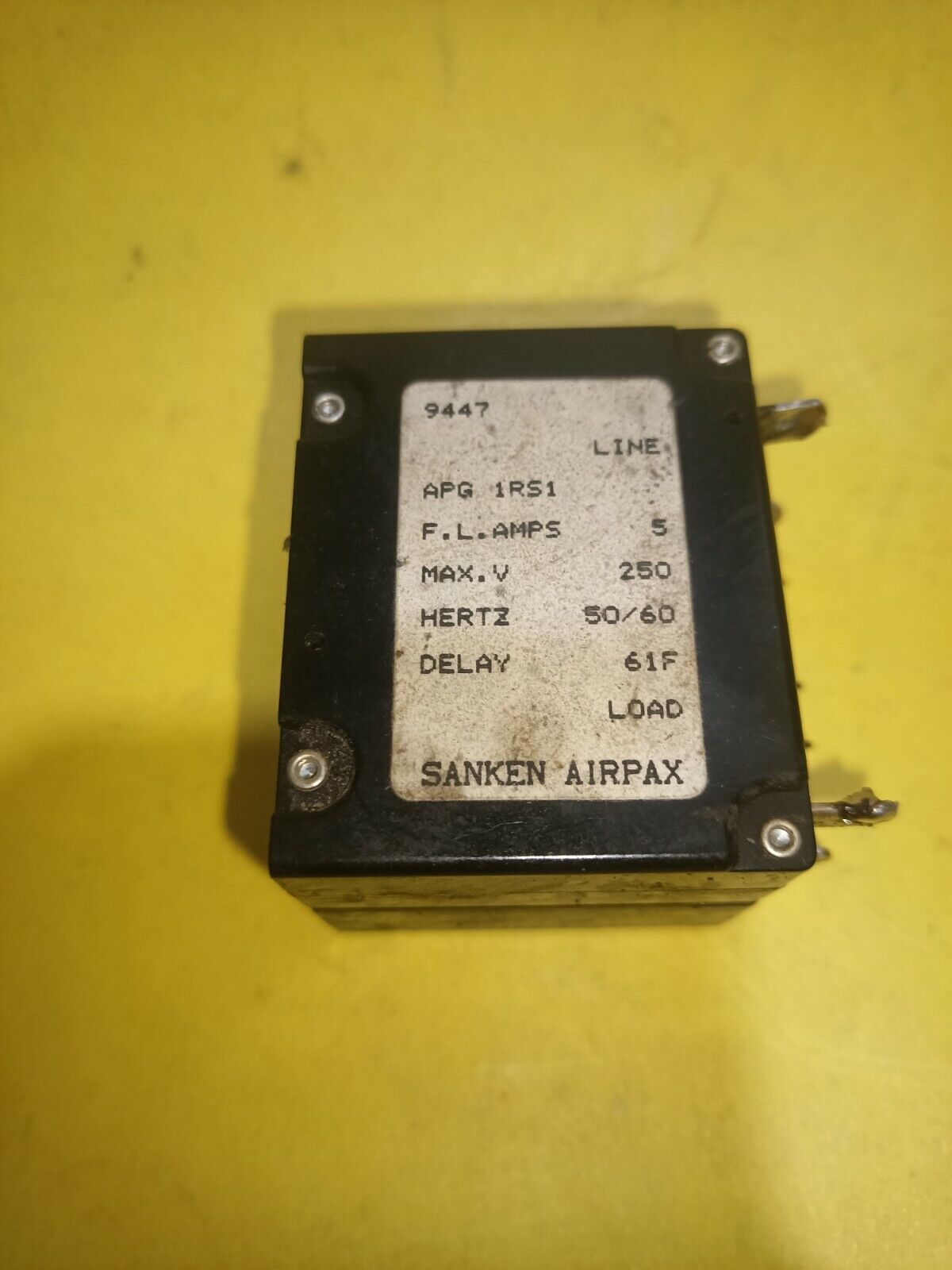 Sanken Airpax Panel Mount 5A/250V AC Circuit Breaker Model APG-1RS1 - Image 2
