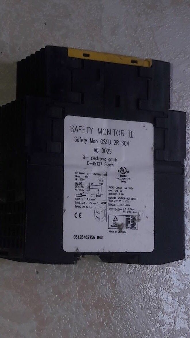 IFM D-45127 AC002S ESSEN Safety Monitor D45127 OSSD 2R SC4 - Image 3