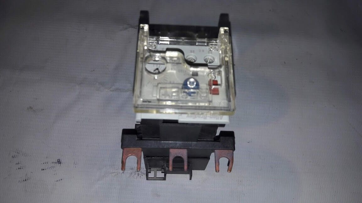 Allen-Bradley Bulletin 592-EEBC Ser B Overload Relay With 40751-480-02 MTG - Image 2