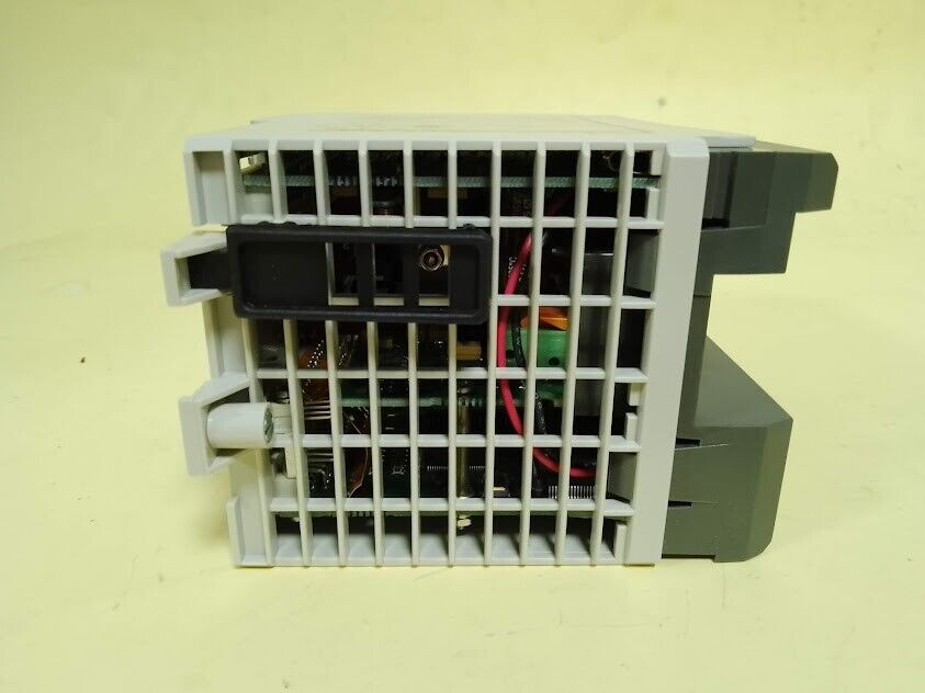 Schneider TSX Compact PC-E984-265 CPU 8K Logic 16K Data 2xMB 1xMB+ SV. 02.00 NEw - Image 9