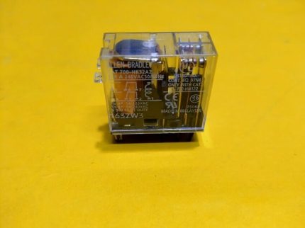 Allen Bradely 700-HK32A2 Ser. A Control Relay Bulletin 700 Type H lot of 2