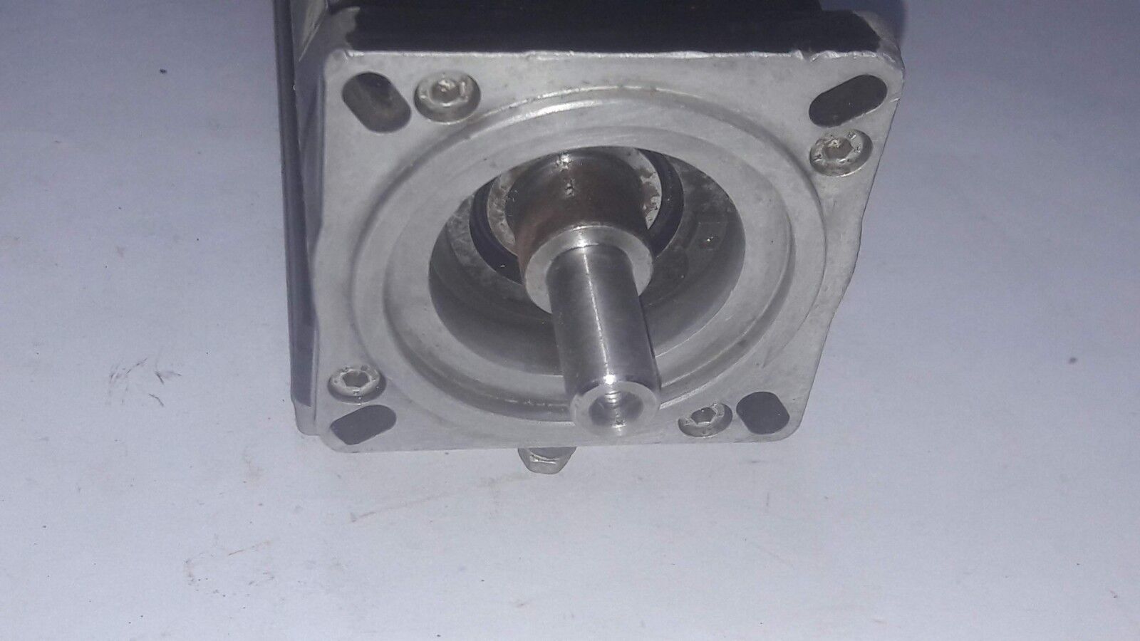 Schneider VIA0701DQ1A0000 iSH070/60011/0/0/00/0/00/00/00 ELAU servomotor PacDriv - Image 4