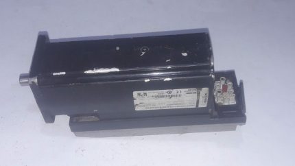 Schneider VIA0701DQ1A0000 iSH070/60011/0/0/00/0/00/00/00 ELAU servomotor PacDriv