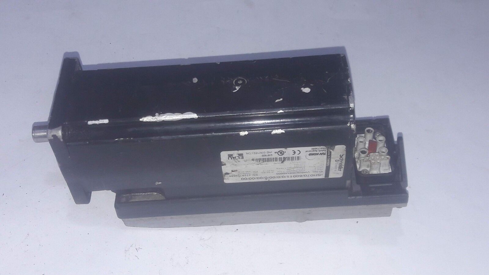 Schneider VIA0701DQ1A0000 iSH070/60011/0/0/00/0/00/00/00 ELAU servomotor PacDriv