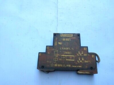 Crouzet 88 810.1 Time Delay Relay 888101