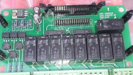 Emerson Network ENPC 4590055P Sice 0210251P-B PC Board 2002.10.08 Ver 0 Wit Cabl
