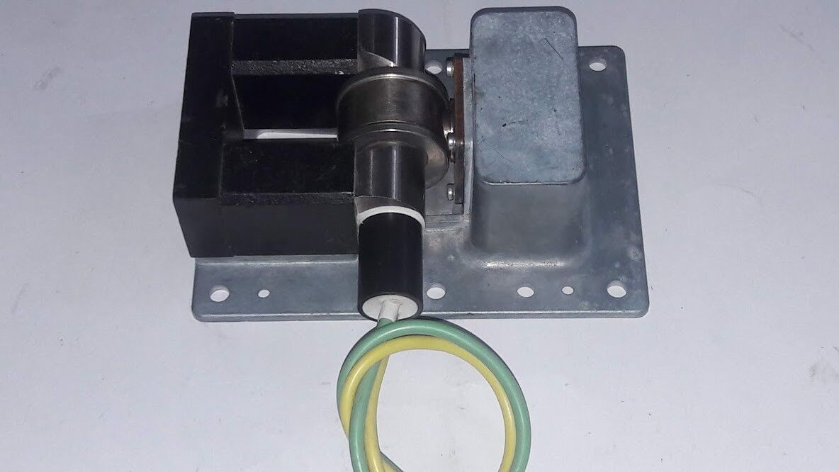 e2v Technologies MG5223F EEV MAGNETRON MG5223F Marine Radar Magnetron Marine - Image 3